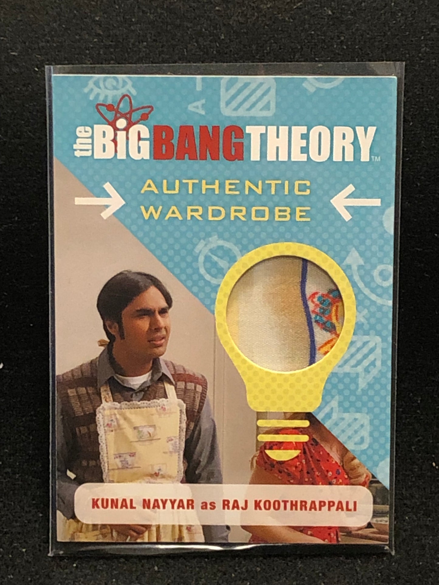 2012 Cryptozoic The Big Bang Theory Seasons 6 & 7 U-PICK Wardrobe/Costume/Relic Insert Singles