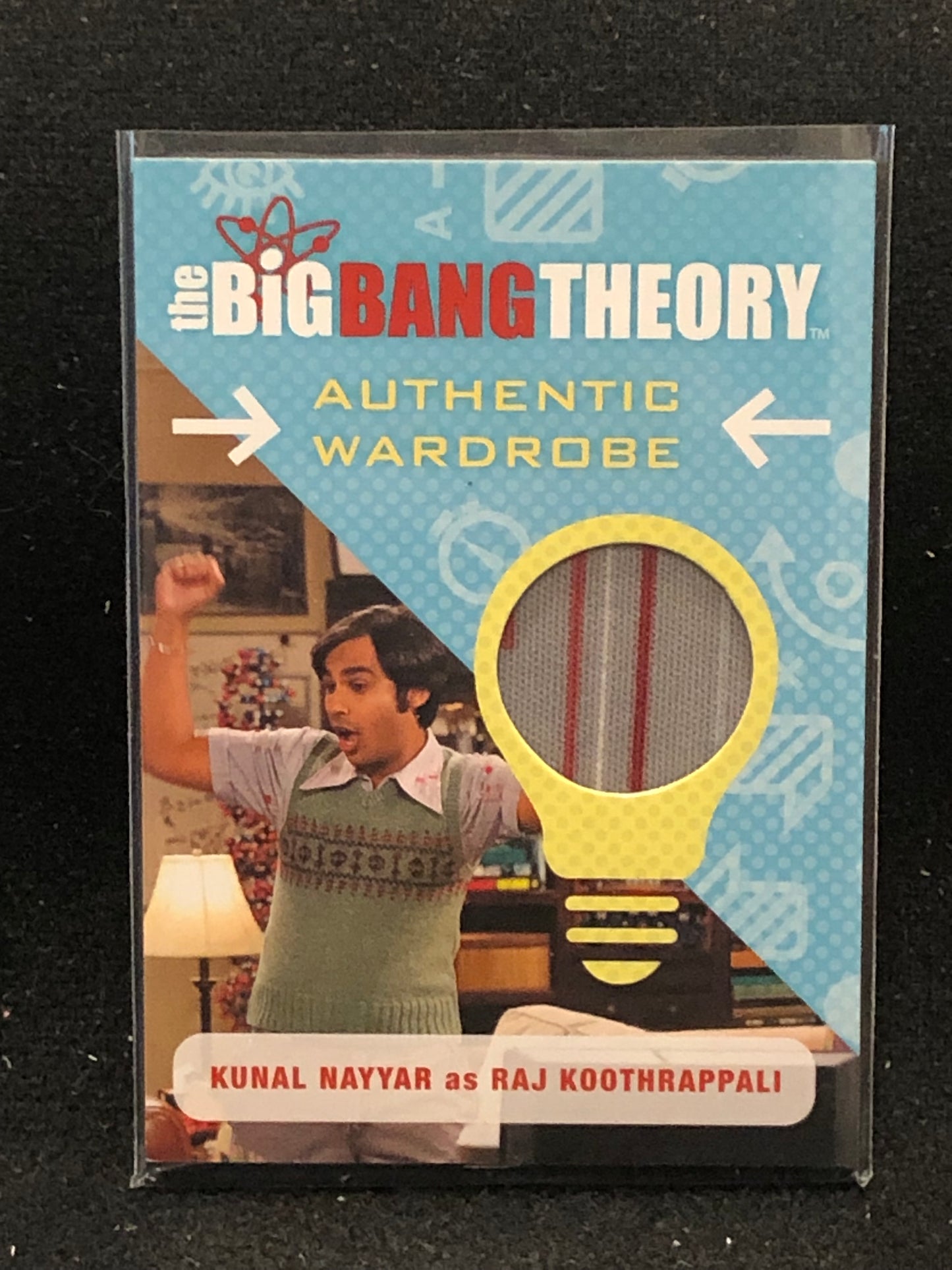2012 Cryptozoic The Big Bang Theory Seasons 6 & 7 U-PICK Wardrobe/Costume/Relic Insert Singles