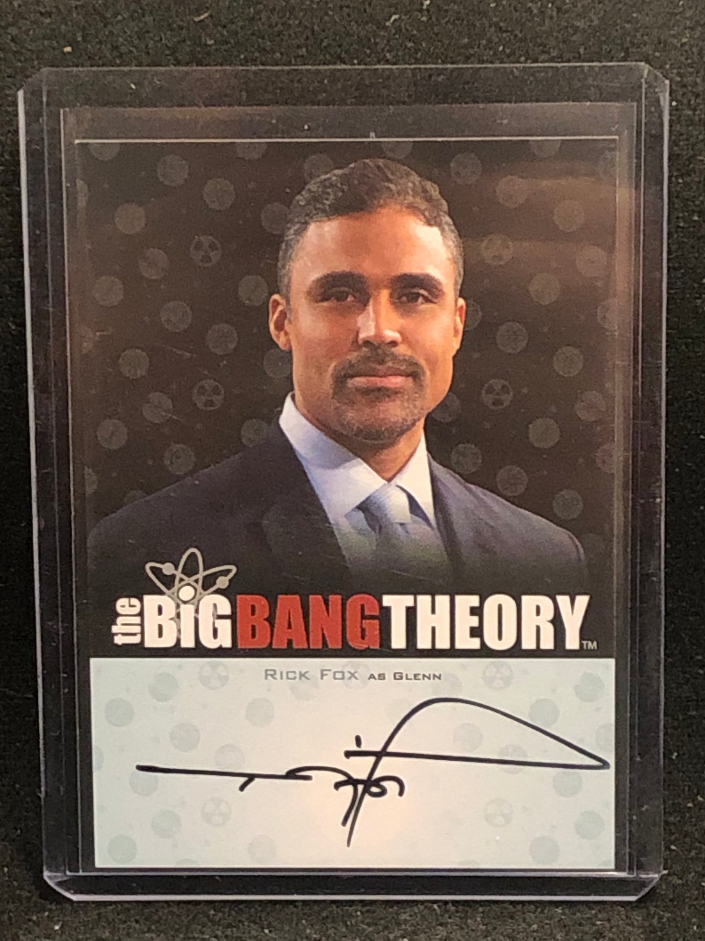 The Big Bang Theory Seasons 3 & 4 U-PICK Autograph Singles
