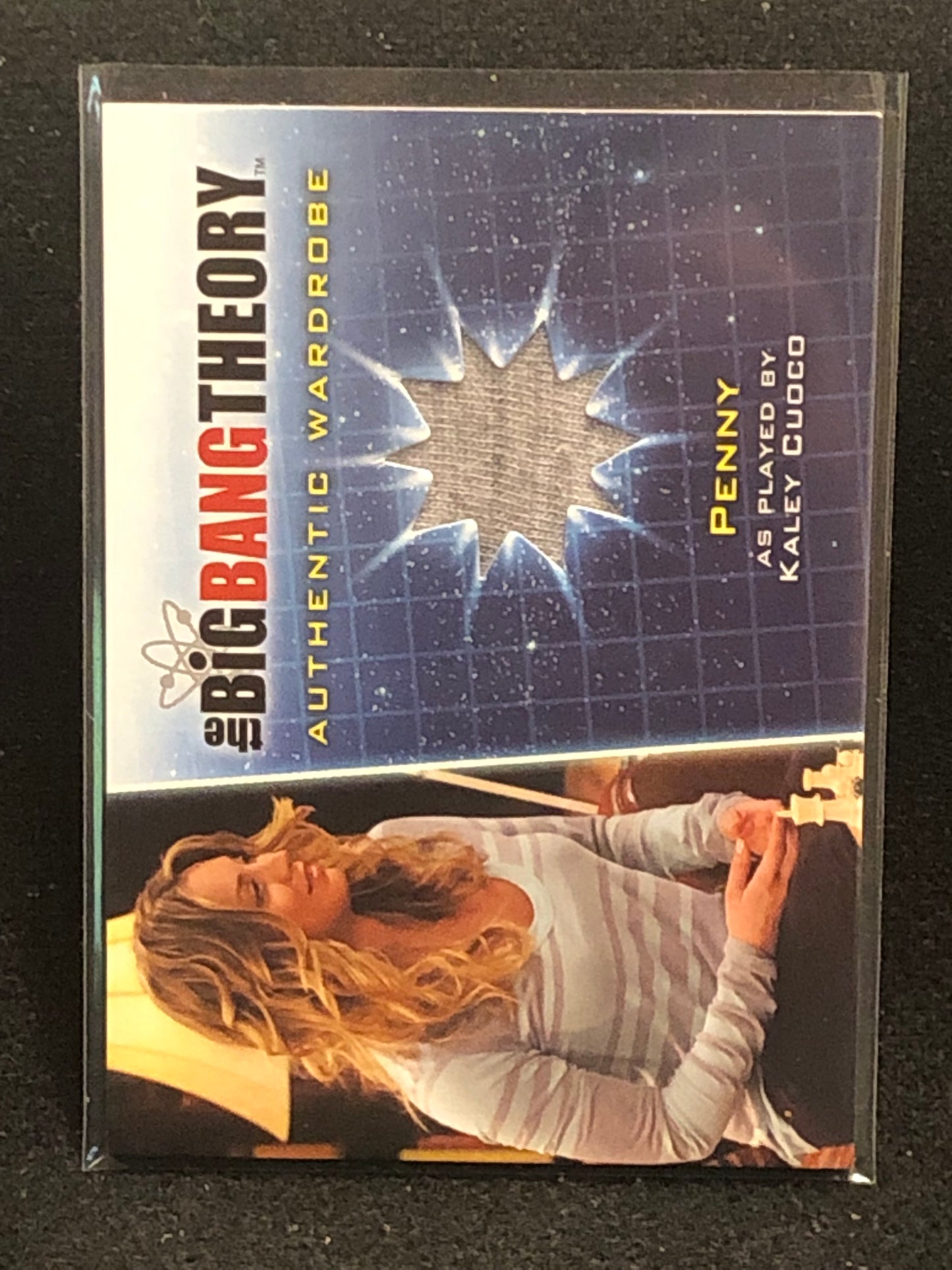 2012 Cryptozoic The Big Bang Theory Seasons 5 U-PICK Wardrobe/Costume/Relic Insert Singles