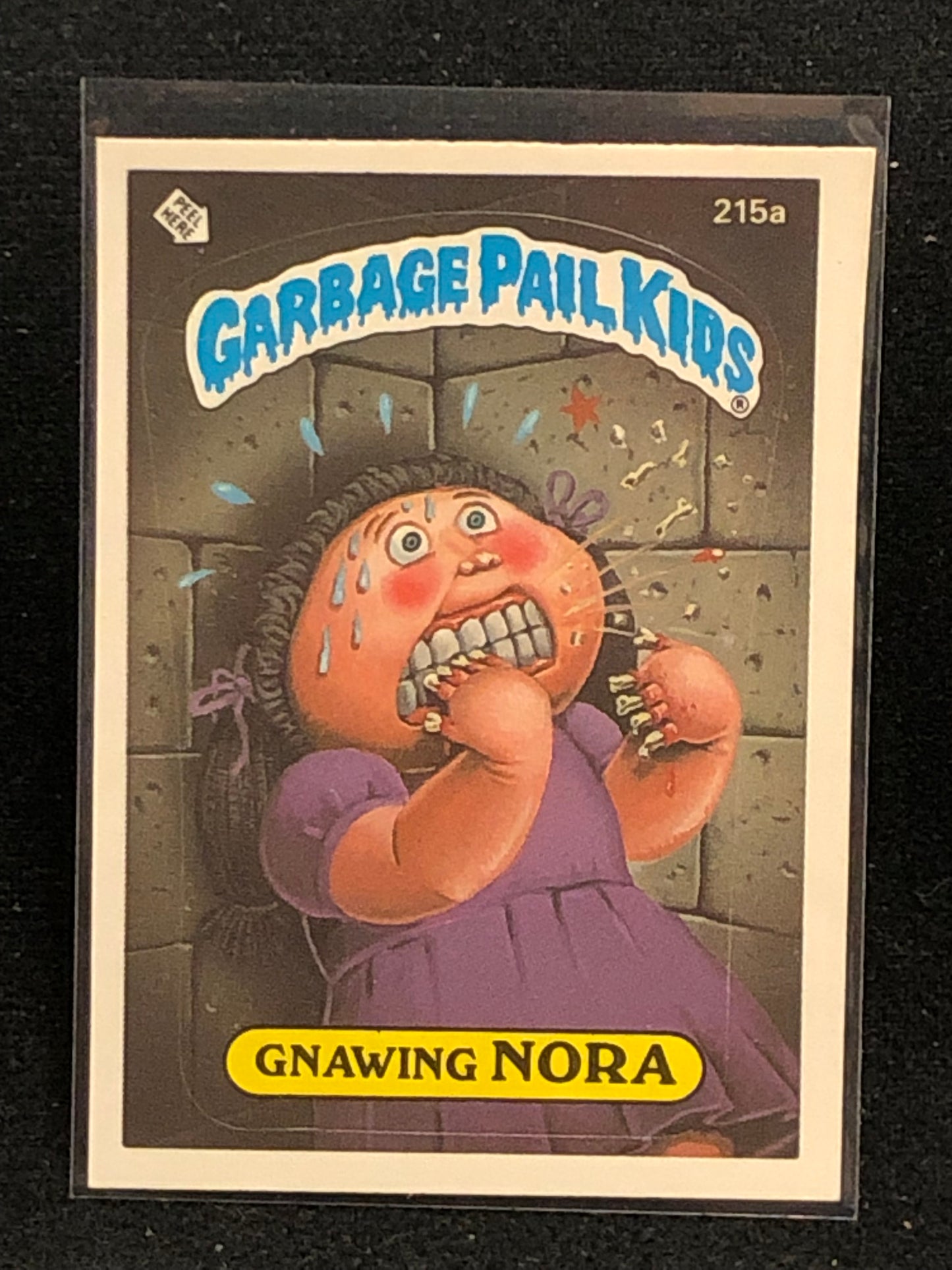 Garbage Pail Kids Original Series 6 (os6) 215a Gnawing Nora