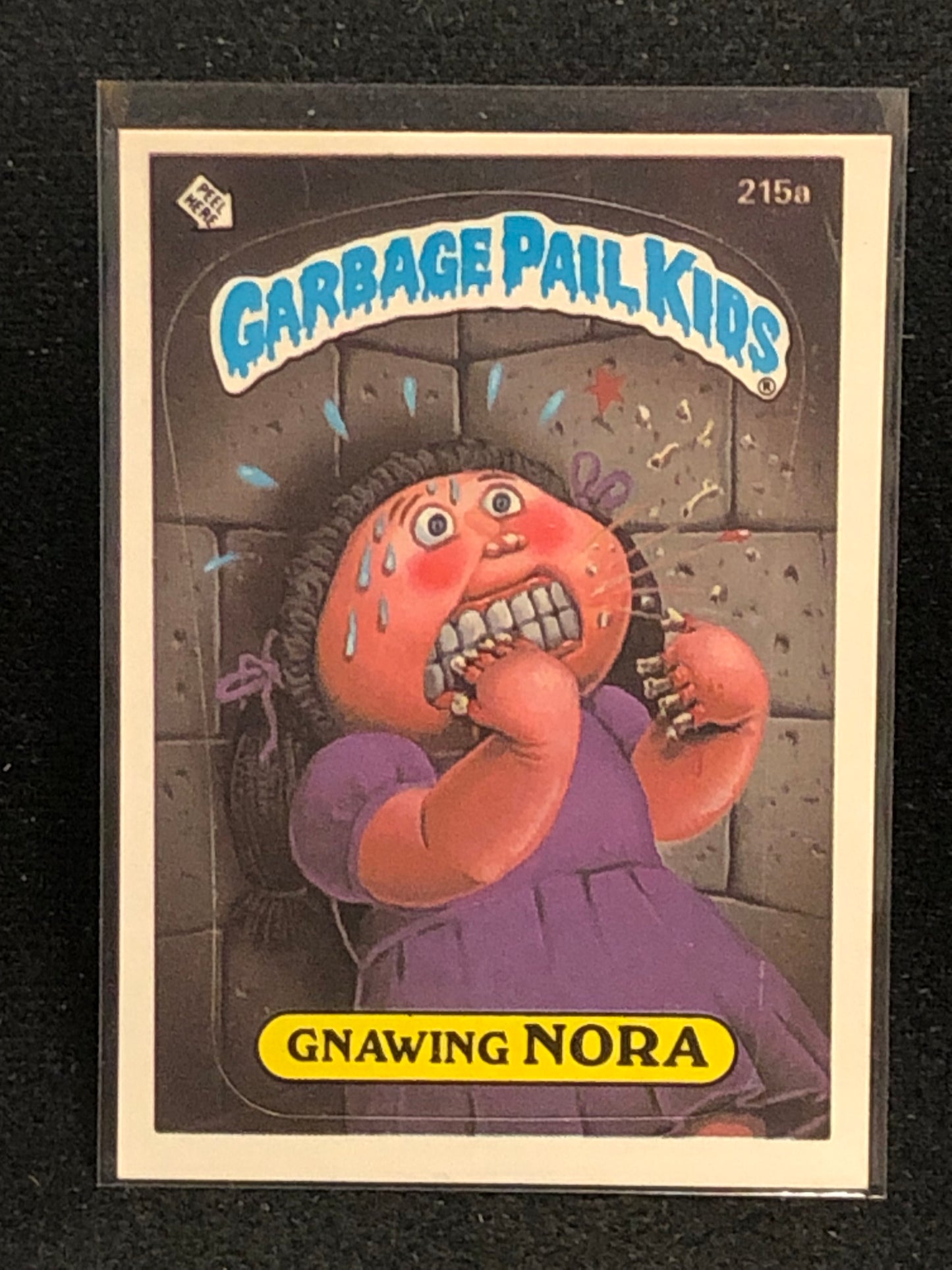 Garbage Pail Kids Original Series 6 (os6) 215a Gnawing Nora